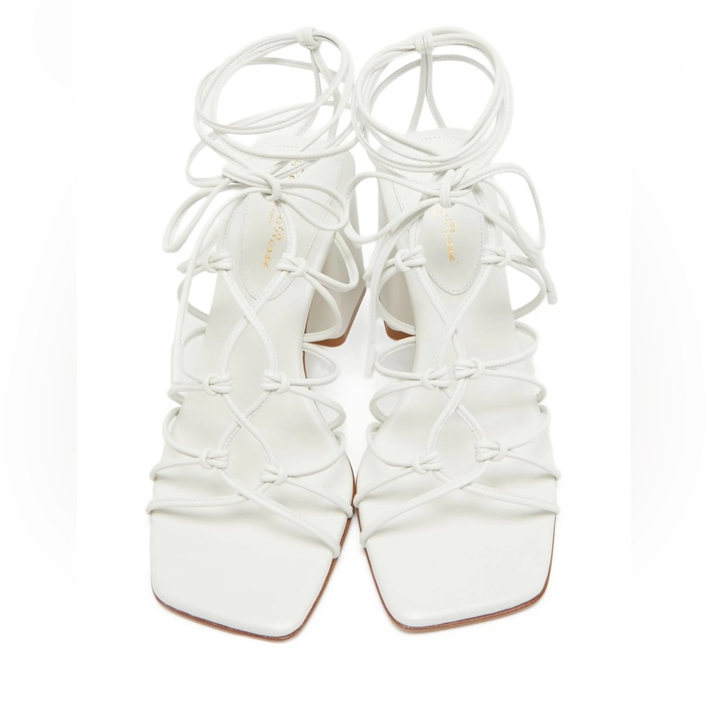 Gianvito Rossi white leather strappy 90mm Minas sandals
Sold Out
